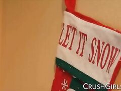 Jessa Rhodes GoT a Santa Surprise Stick in her Mouth