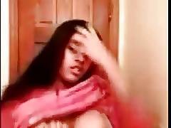 Horny Sexy Paki Teen Is Exposing Her Huge Boobs On Skype