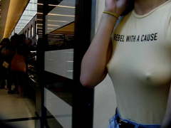 BootyCruise: Braless Cam 26