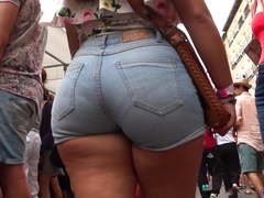Spanish hot asses and PAWGs big culos candid women