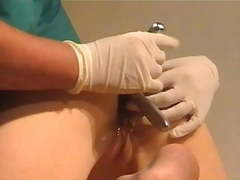 Anal Gyno Exam and Enema - rektale Untersuchung und Einlauf