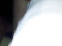 Cuckold Koca ve Tek Erkek Azgin Karisini Sikip Bosaliyor